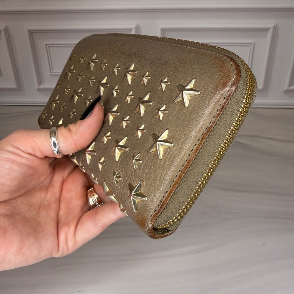 Jimmy Choo Gold Metallic Zip Around Leather Continental Wallet Full Inclusion - Picture 10 of 15